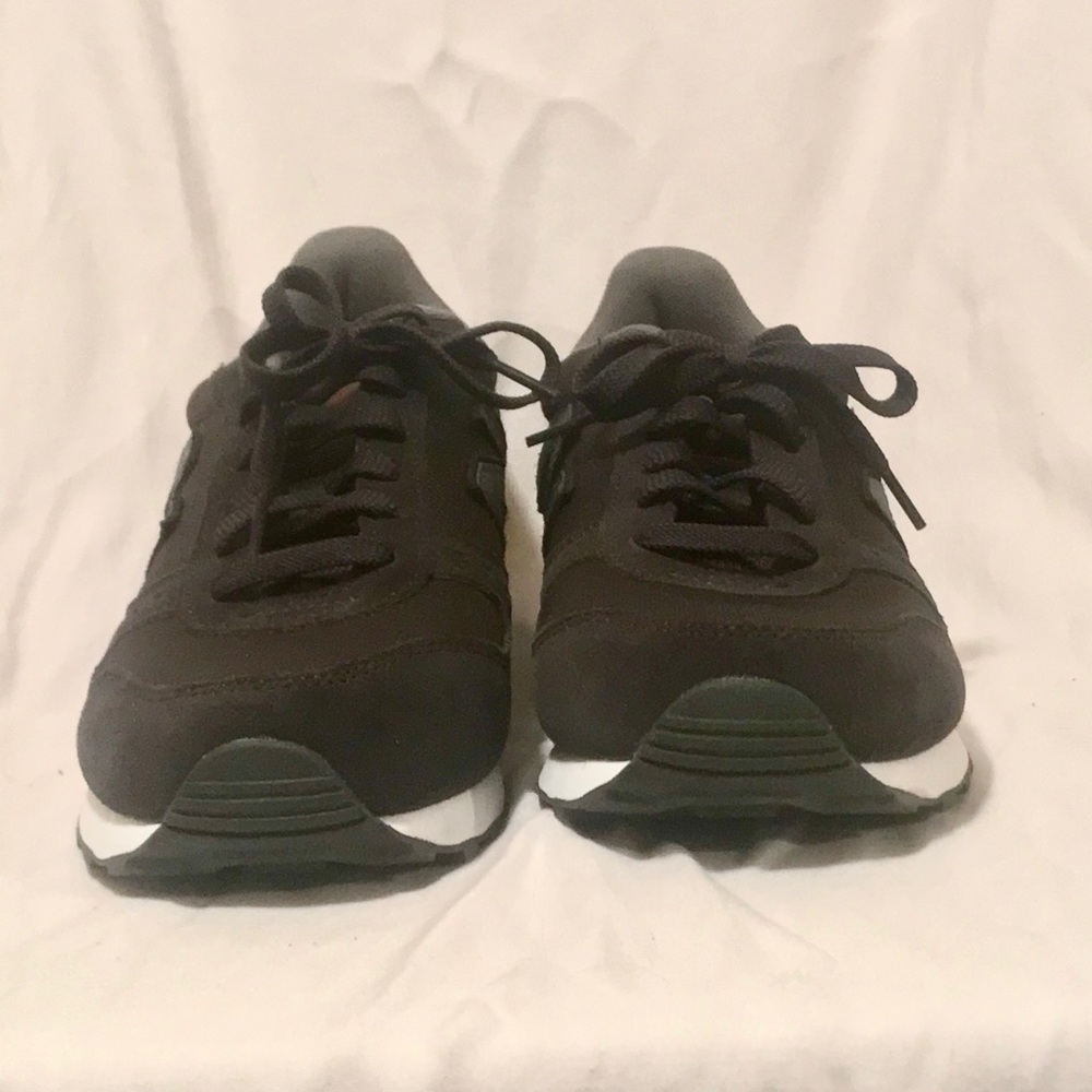 New Balance Men’s Classic 311 Low Top Sneaker